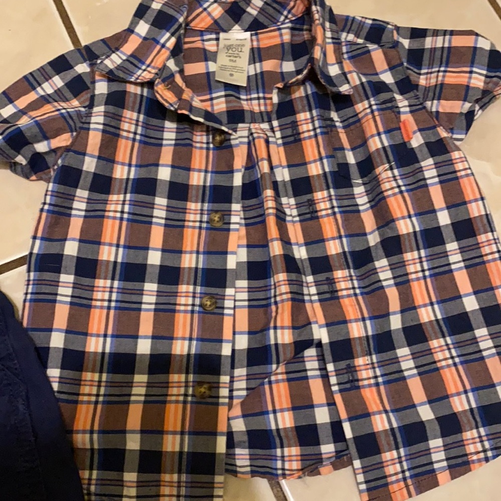Carter’s size 9months outfit